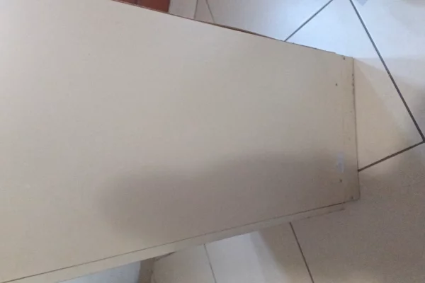 Mobilje dhe Elektroshtepiake ne Tirane - 4,000 Leke