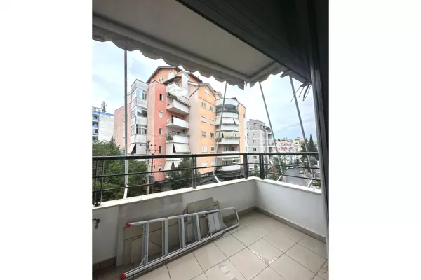 Shtepi me qera 2+1 ne Tirane - 500 Euro