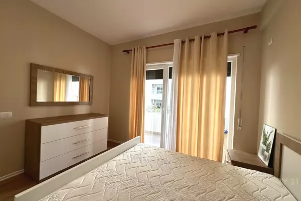 Shtepi me qera Apartament ne Tirane, 1+1, Mobilimi E mobiluar, Pagesa 600  Euro.