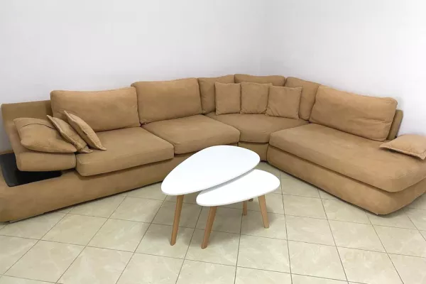 Shtepi me qera Apartament ne Tirane, 1+1, Mobilimi E mobiluar, Pagesa 500  Euro.