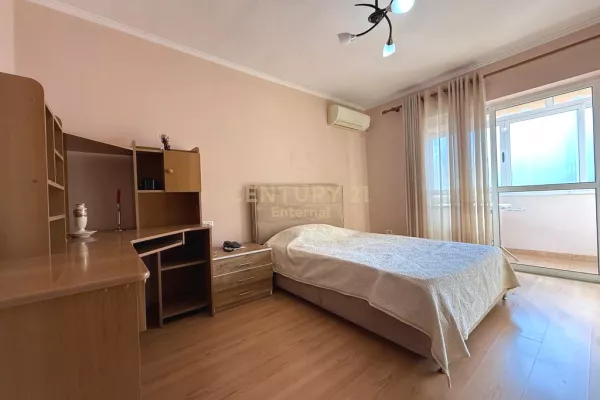 Shtepi me qera Apartament ne Tirane, 1+1, Mobilimi E mobiluar, Pagesa 500  Euro.