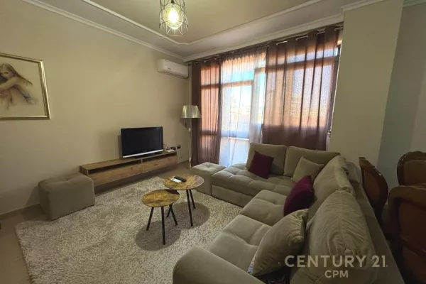 Casa in affitto 2+1 a Tirana - 700 Euro