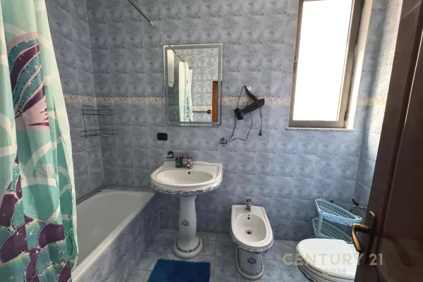 Casa in affitto 2+1 a Tirana - 700 Euro