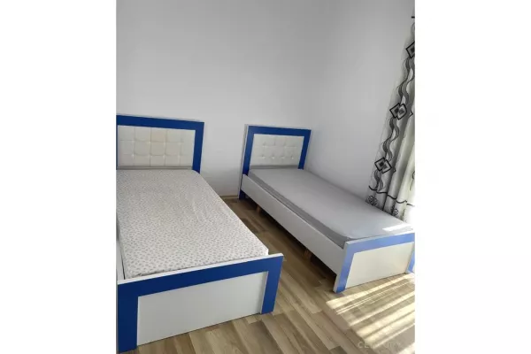 Shtepi me qera Apartament ne Tirane, 3+1, Mobilimi E mobiluar, Pagesa 650  Euro.