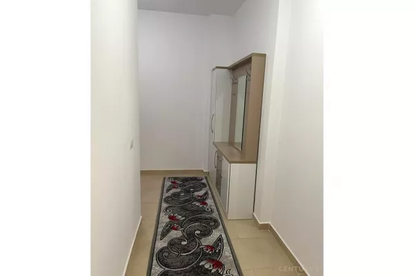 Shtepi me qera Apartament ne Tirane, 3+1, Mobilimi E mobiluar, Pagesa 650  Euro.