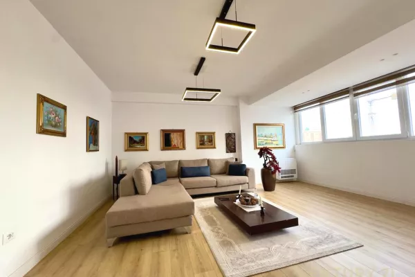 Shtepi me qera Apartament ne Tirane, 2+1, Mobilimi E mobiluar, Pagesa 800  Euro.