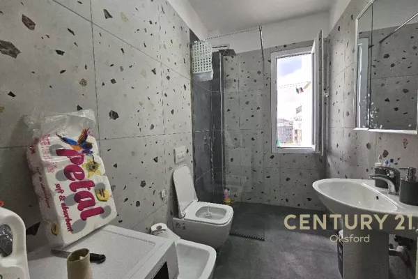 Casa in affitto 3+1 a Tirana - 700 Euro