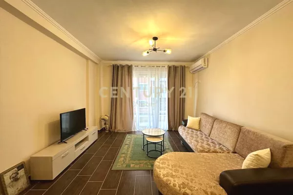 Shtepi me qera Apartament ne Tirane, 2+1, Mobilimi E mobiluar, Pagesa 500  Euro.