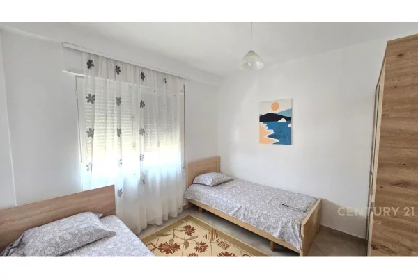 Shtepi me qera Apartament ne Tirane, 2+1, Mobilimi E mobiluar, Pagesa 600  Euro.