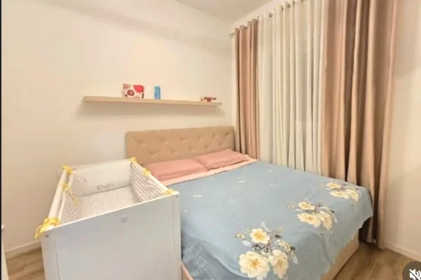 Shtepi me qera Apartament ne Tirane, 1+1, Mobilimi E mobiluar, Pagesa 450  Euro.