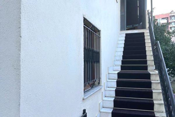 Private house for rent in Tirana 2+1, Furnished