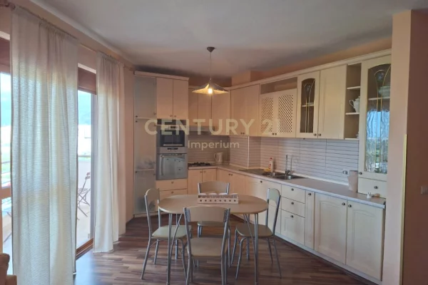 Shtepi me qera 2+1 ne Tirane - 500 Euro