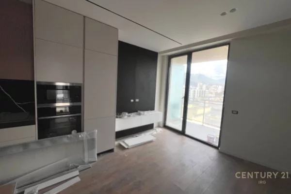 Shtepi ne shitje 2+1 ne Tirane - 300,000 Euro