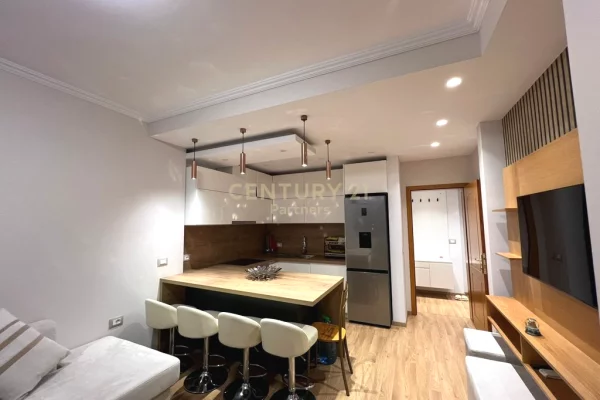 Shtepi me qera Apartament ne Tirane, 1+1, Mobilimi E mobiluar, Pagesa 600  Euro.