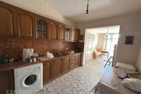 Casa in affitto 3+1 a Tirana - 600 Euro