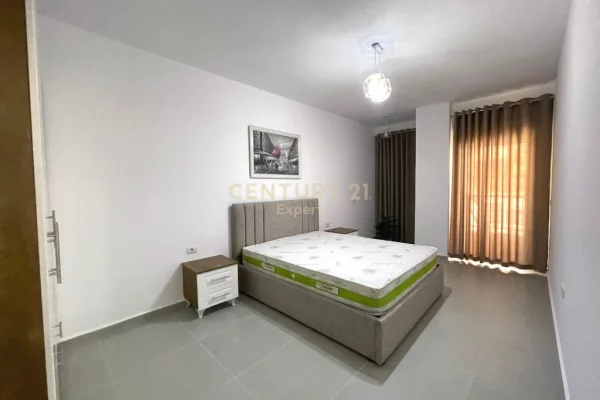 Shtepi me qera Apartament ne Tirane, 1+1, Mobilimi E mobiluar, Pagesa 800  Euro.