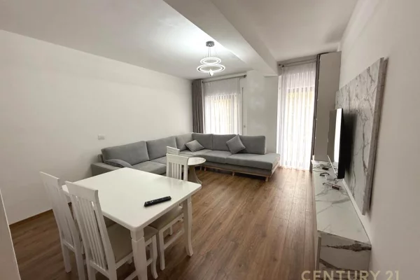 Shtepi me qera 1+1 ne Tirane - 700 Euro