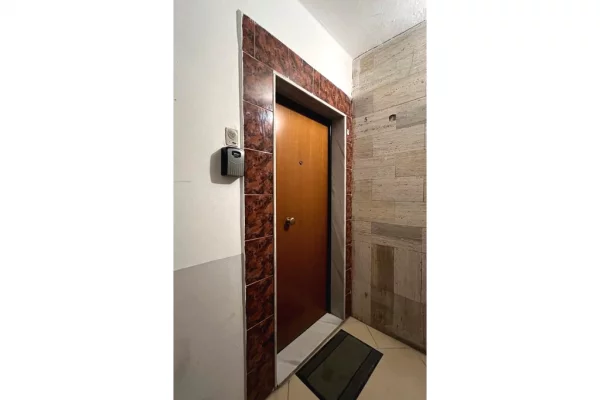 Shtepi me qera Apartament ne Tirane, 1+1, Mobilimi E mobiluar, Pagesa 600  Euro.