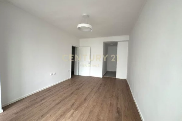 Shtepi ne shitje 1+1 ne Tirane - 115,000 Euro