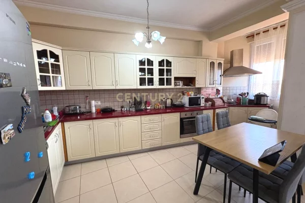 Casa in affitto 2+1 a Tirana - 570 Euro