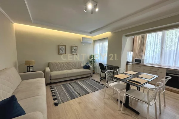 Shtepi me qera 1+1 ne Tirane - 800 Euro