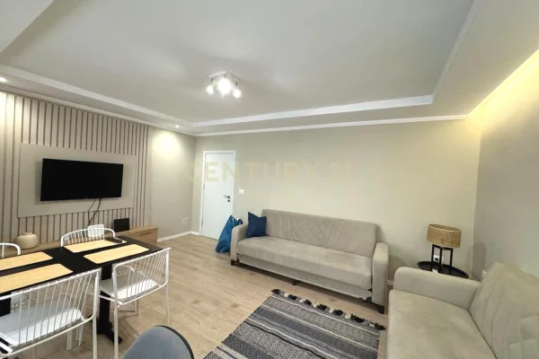 Shtepi me qera 1+1 ne Tirane - 800 Euro