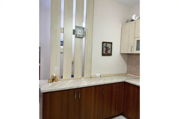 Shtepi me qera Apartament ne Tirane, 1+1, Mobilimi Pjeserisht e mobiluar, Pagesa 400  Euro.