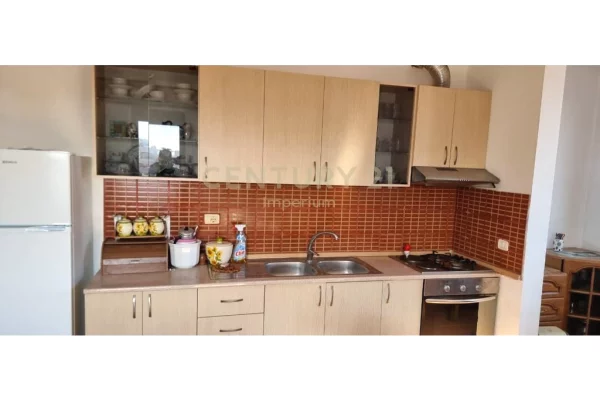 Shtepi me qera Apartament ne Tirane, 1+1, Mobilimi E mobiluar, Pagesa 400  Euro.