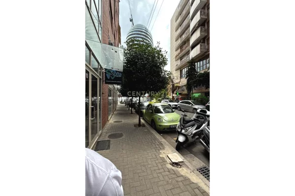 Ambient biznesi me qera 1+1 ne Tirane - 1,000 Euro
