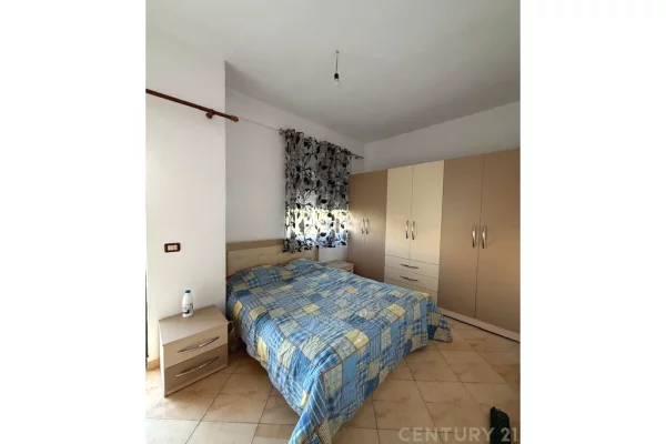 Shtepi me qera Apartament ne Tirane, 2+1, Mobilimi E mobiluar, Pagesa 500  Euro.