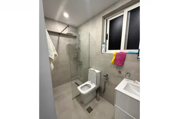 Shtepi me qera 2+1 ne Tirane - 700 Euro