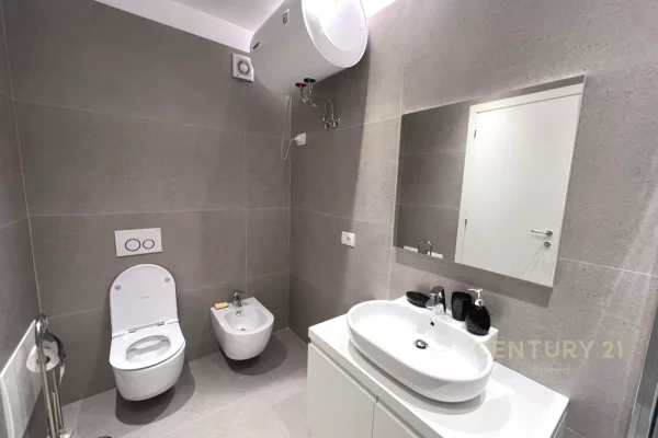 Shtepi me qera 1+1 ne Tirane - 1,000 Euro