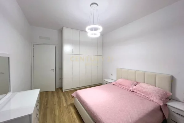 Shtepi me qera 1+1 ne Tirane - 650 Euro