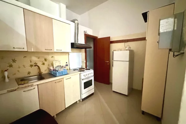 Apartment for sale in Tirana Garsoniere, In Part