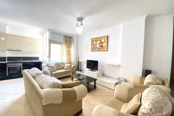 Shtepi ne shitje Apartament ne Tirane, 2+1, Mobilimi E mobiluar, Pagesa 160,000  Euro.