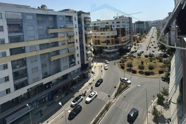 Shtepi me qera Apartament ne Tirane, 2+1, Mobilimi E mobiluar, Pagesa 500  Euro.