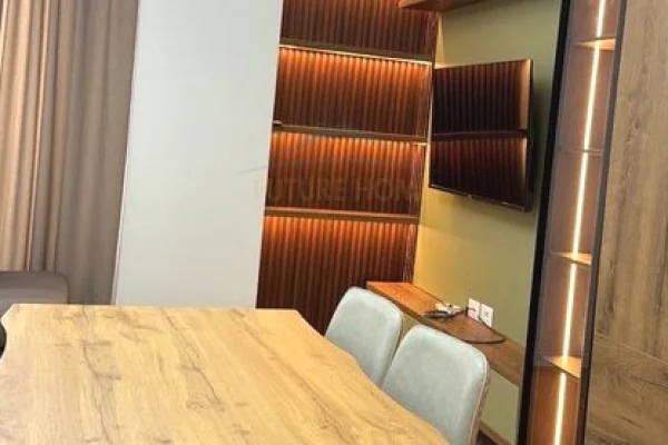 Shtepi me qera Apartament ne Tirane, 1+1, Mobilimi E mobiluar, Pagesa 750  Euro.