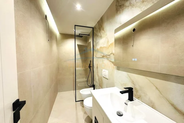 Apartment for sale in Tirana 1+1, Furnished