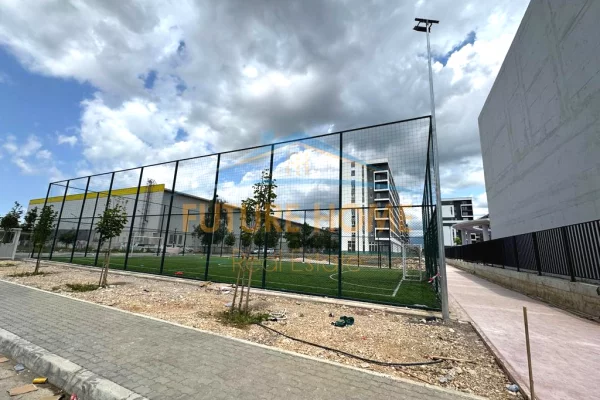 Shtepi ne shitje Apartament ne Tirane, 2+1, Mobilimi Bosh, pa mobiluar, Pagesa 97,000  Euro.