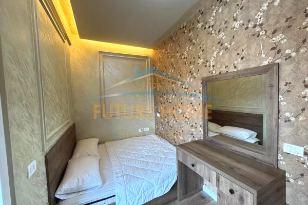 Shtepi ne shitje Apartament ne Tirane, 2+1, Mobilimi E mobiluar, Pagesa 210,000  Euro.