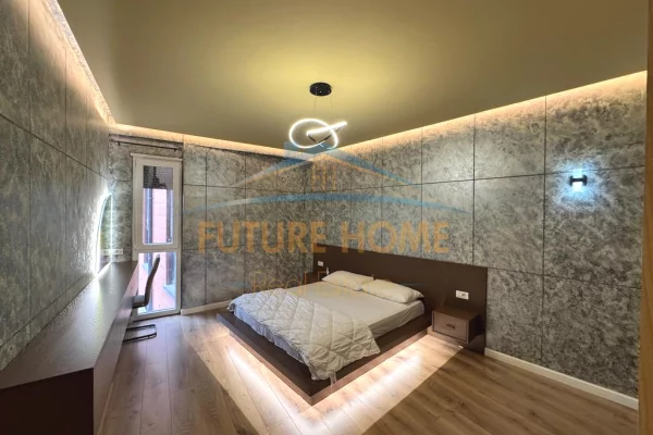 Shtepi ne shitje Apartament ne Tirane, 2+1, Mobilimi E mobiluar, Pagesa 210,000  Euro.