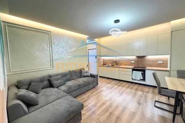 Shtepi ne shitje Apartament ne Tirane, 2+1, Mobilimi E mobiluar, Pagesa 210,000  Euro.