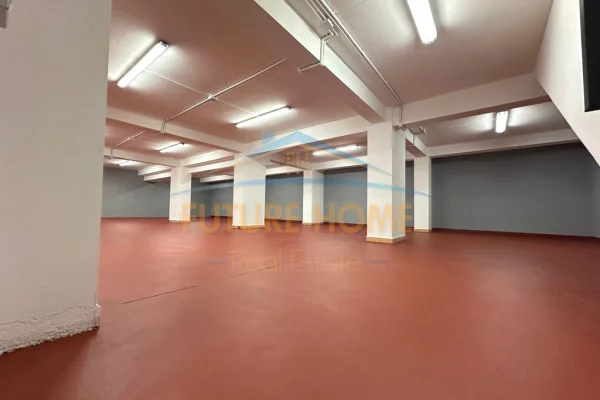 Business Property in Sale 6+1 in Tirana - 350,000 Euro