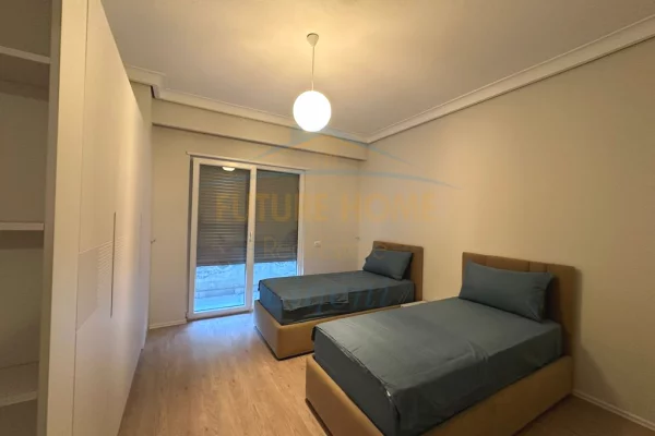 Shtepi me qera 3+1 ne Tirane - 3,000 Euro