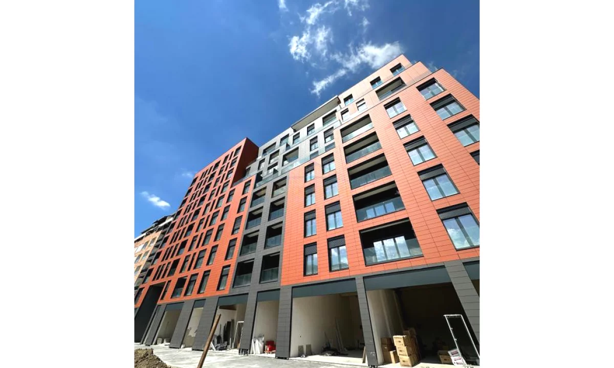 Shtepi ne shitje Apartament ne Tirane, 2+1, Mobilimi Bosh, pa mobiluar, Pagesa 230,000  Euro.