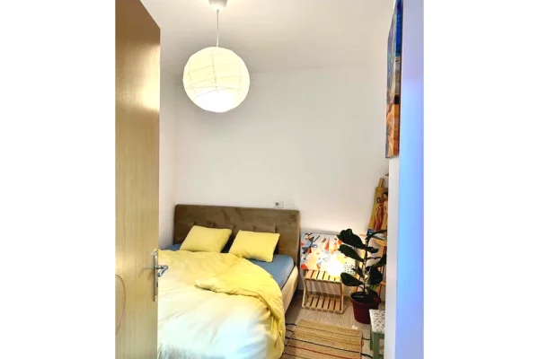 Shitet apartament 2+1, Zogu i Zi, Tiranë 