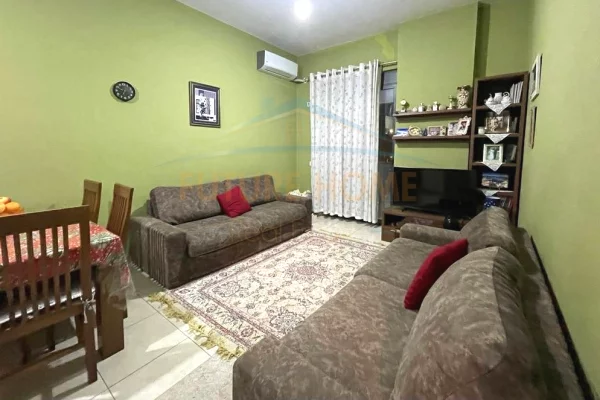 Shtepi ne shitje 1+1 ne Tirane - 115,000 Euro