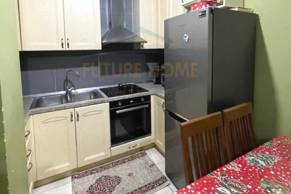 Shtepi ne shitje Apartament ne Tirane, 1+1, Mobilimi E mobiluar, Pagesa 115,000  Euro.