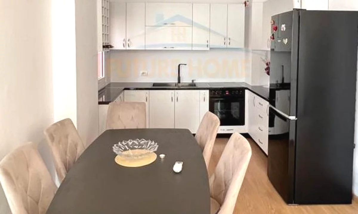 Apartment for sale in Tirana 1+1, Furnished