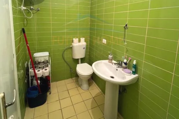 Apartment for sale in Tirana 1+1, Furnished